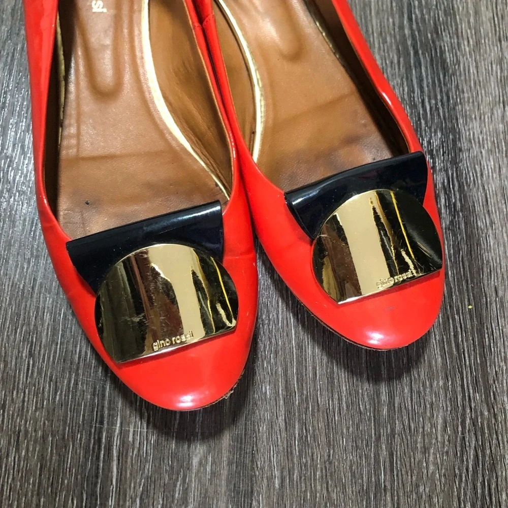 Gino Rossi Italy Coral/Red/Orange Patent Leather Gold Buckle Flats - 38